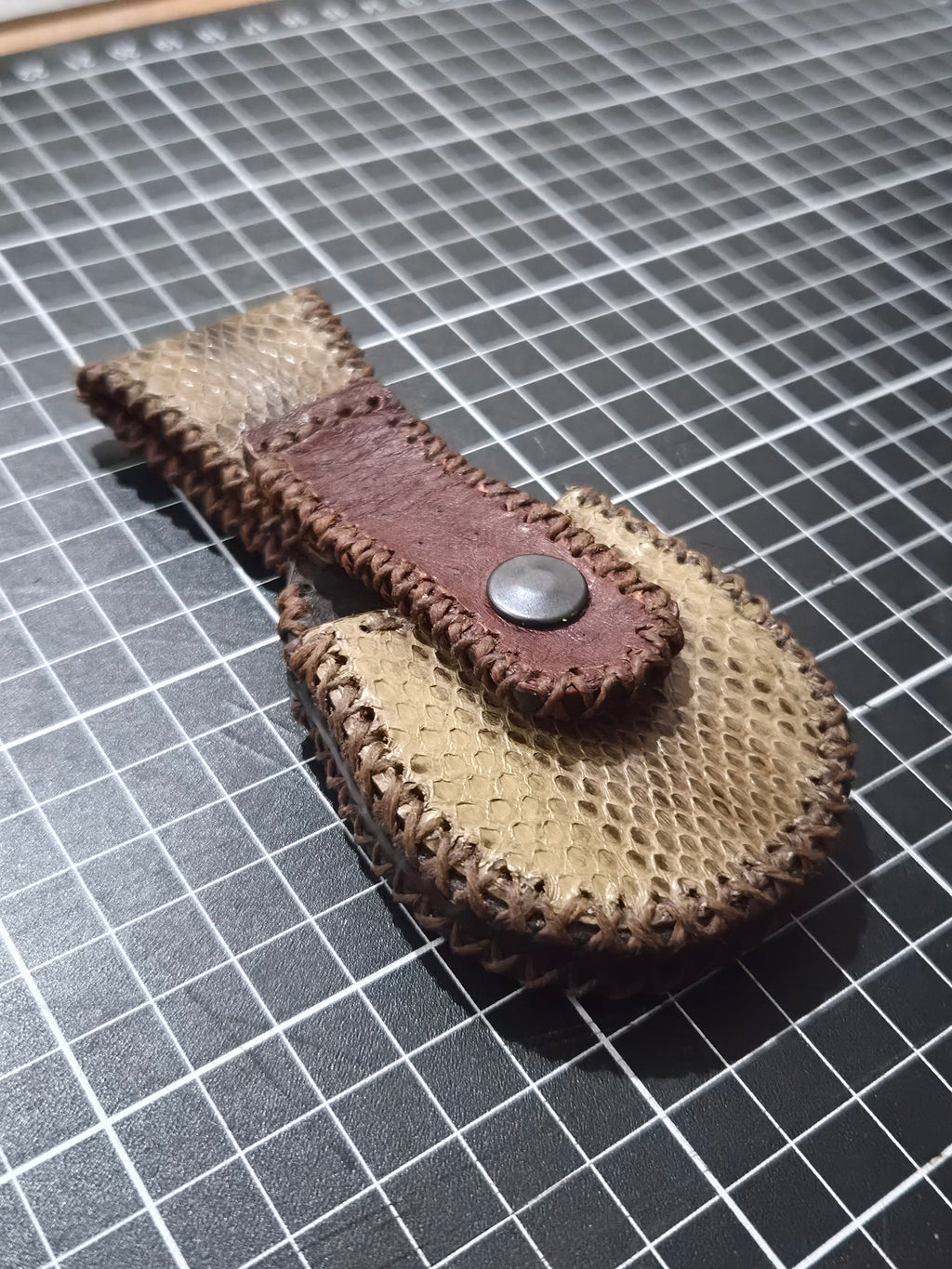 SNAKE SKIN FOB HOLDER